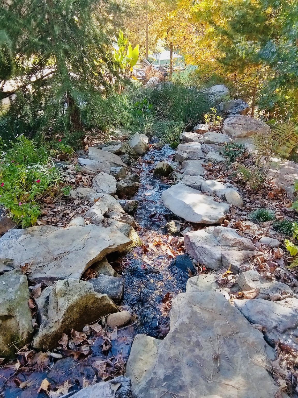 water features, water feature, stone creek, water feature with stone, hardscaping